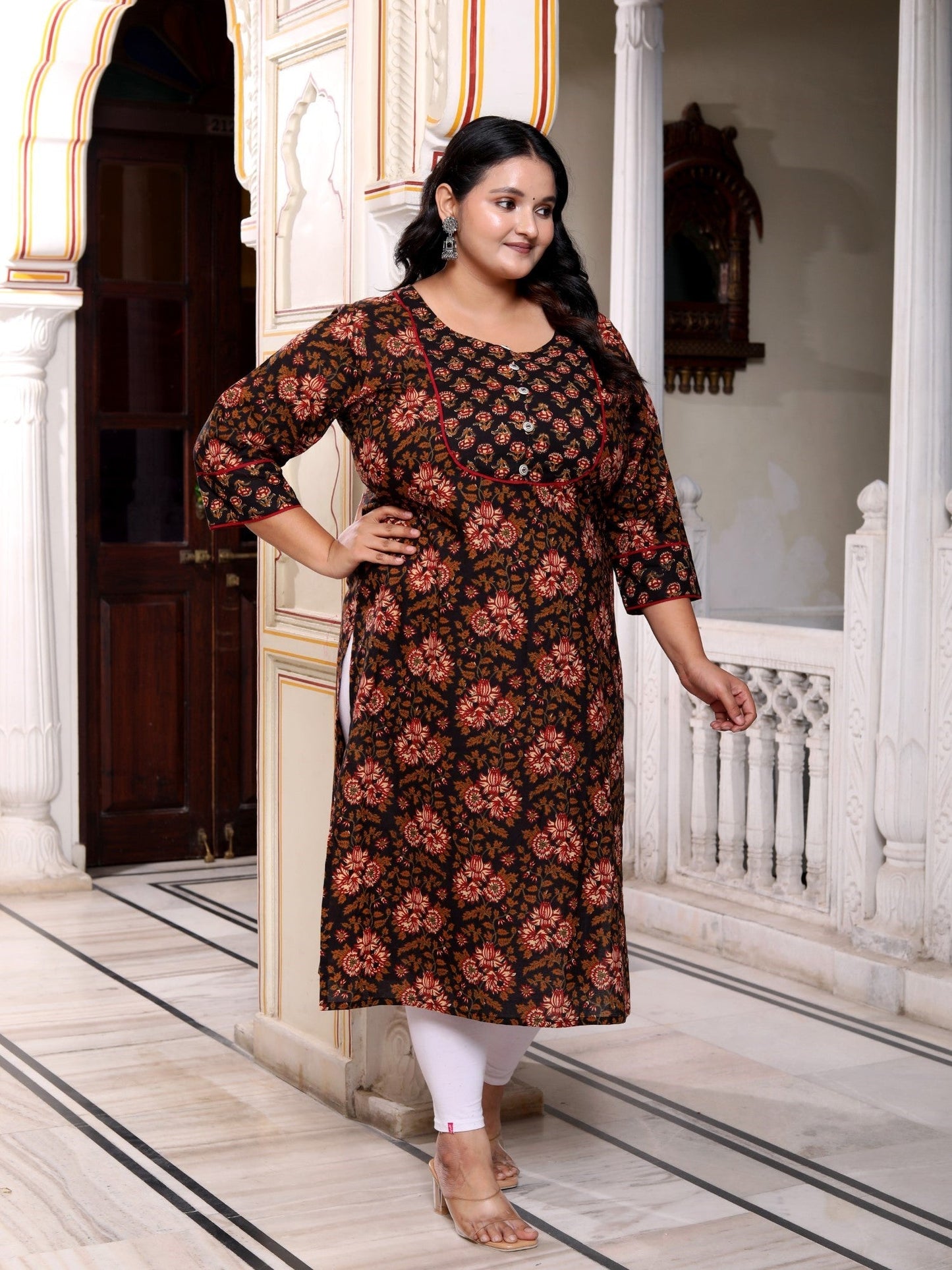 Plus Size Black Cotton Floral Print Straight Kurta-100038