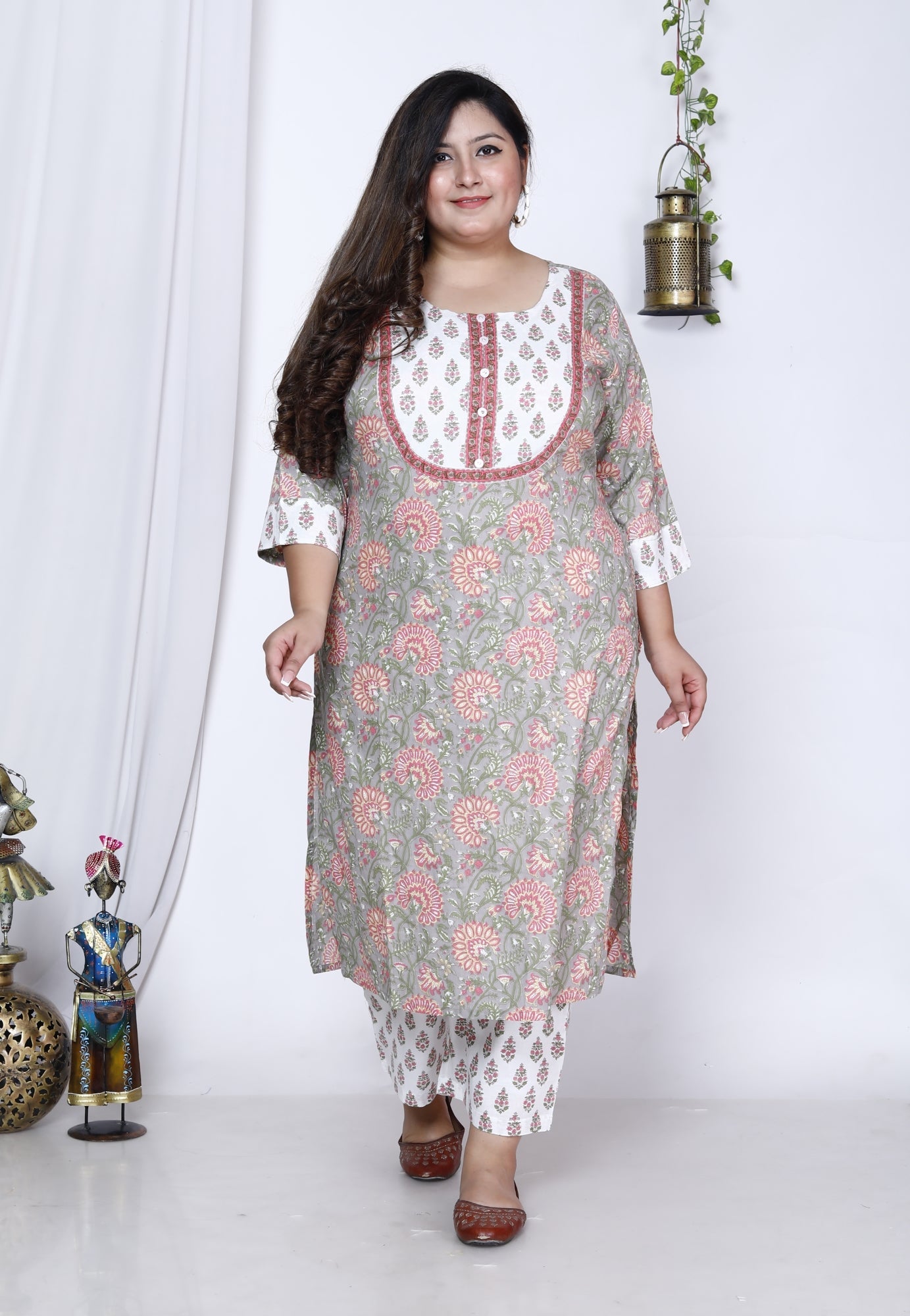 Plus Size Grey Cotton Printed Kurta Pant Set with Dupatta-200004