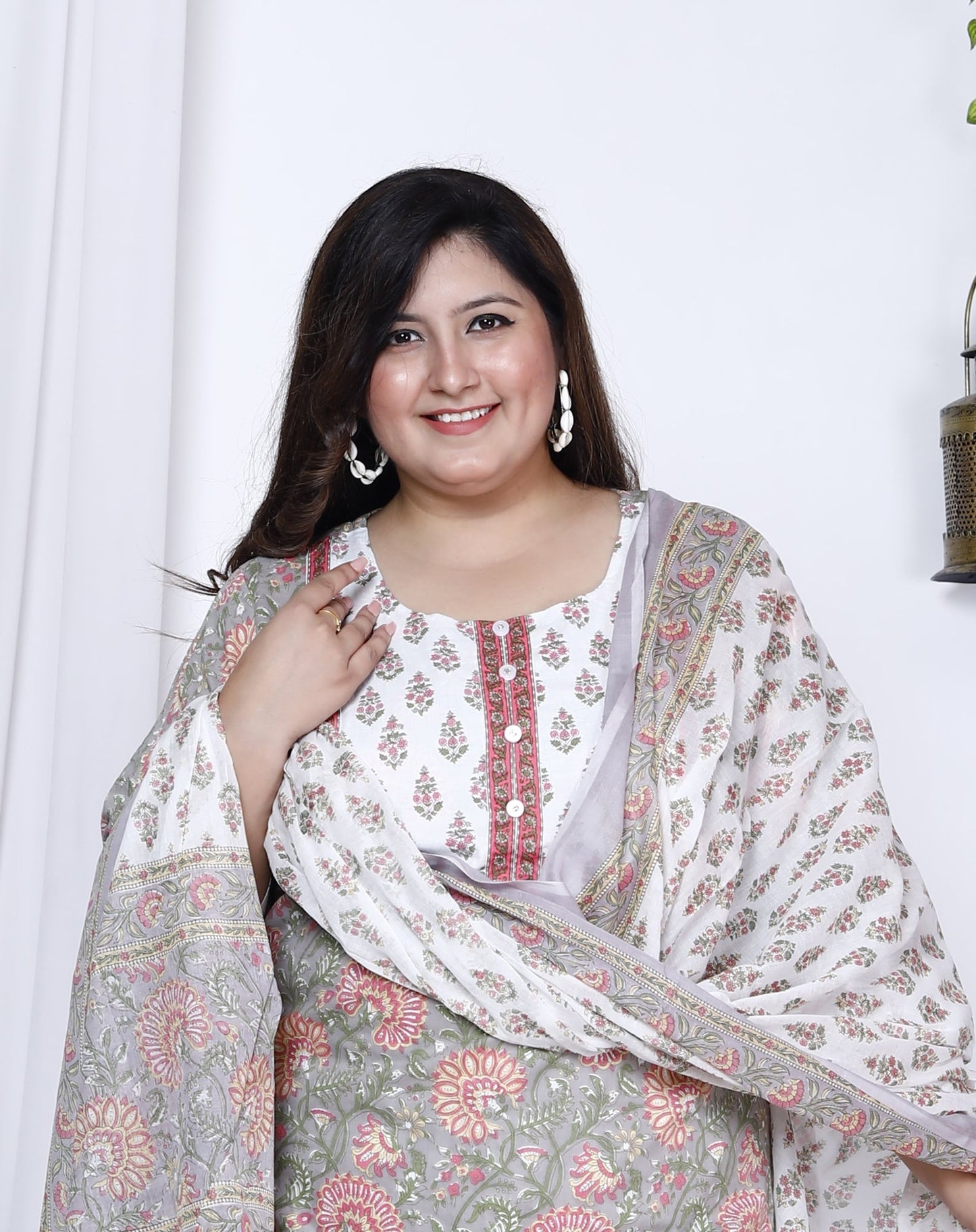 Plus Size Grey Cotton Printed Kurta Pant Set with Dupatta-200004