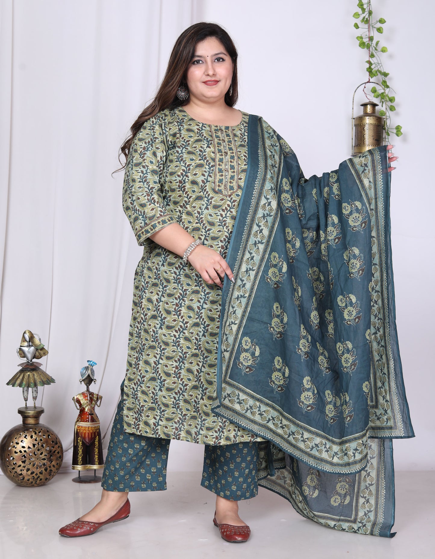 Plus Size Green Cotton Printed Kurta Pant Set with Dupatta-200012