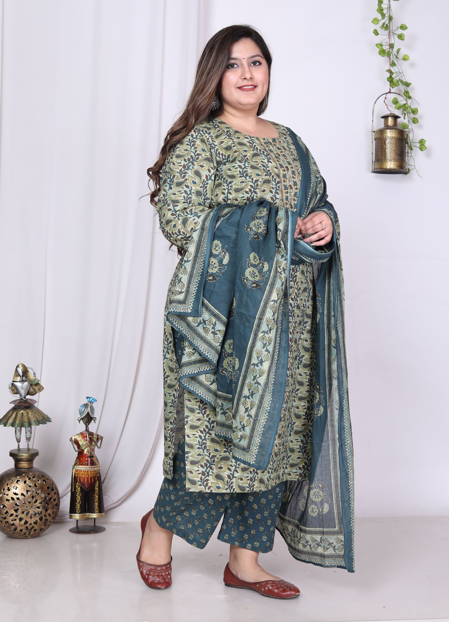 Plus Size Green Cotton Printed Kurta Pant Set with Dupatta-200012