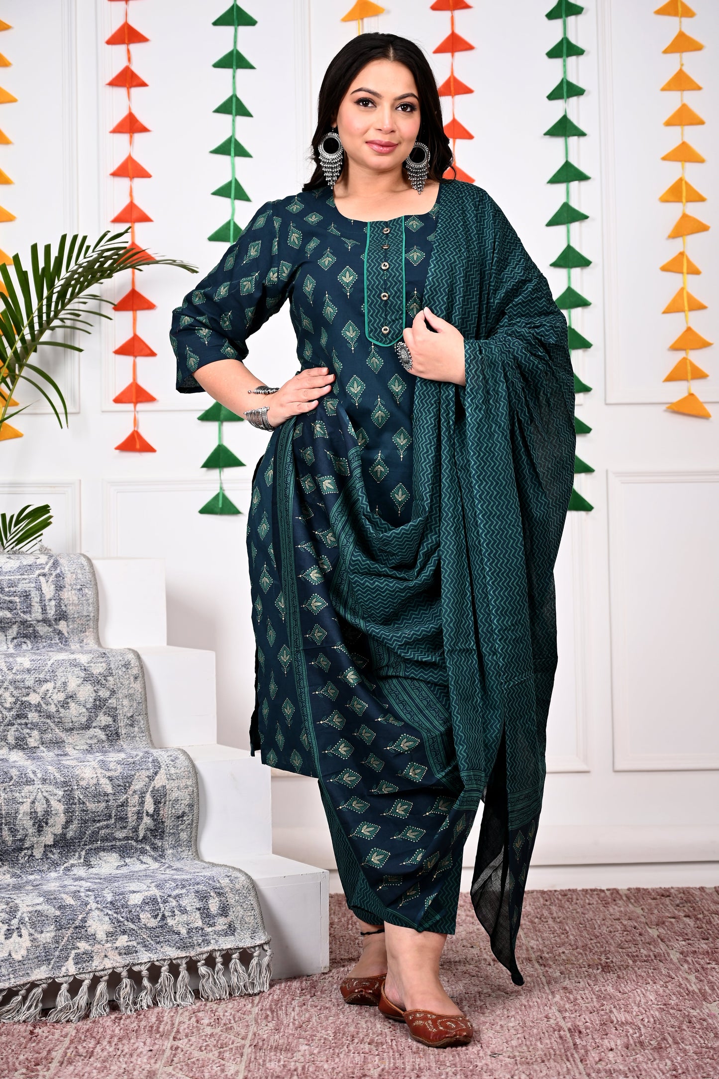 Plus Size Bottle Green Cotton Printed Kurta Pant Set with Dupatta-200018