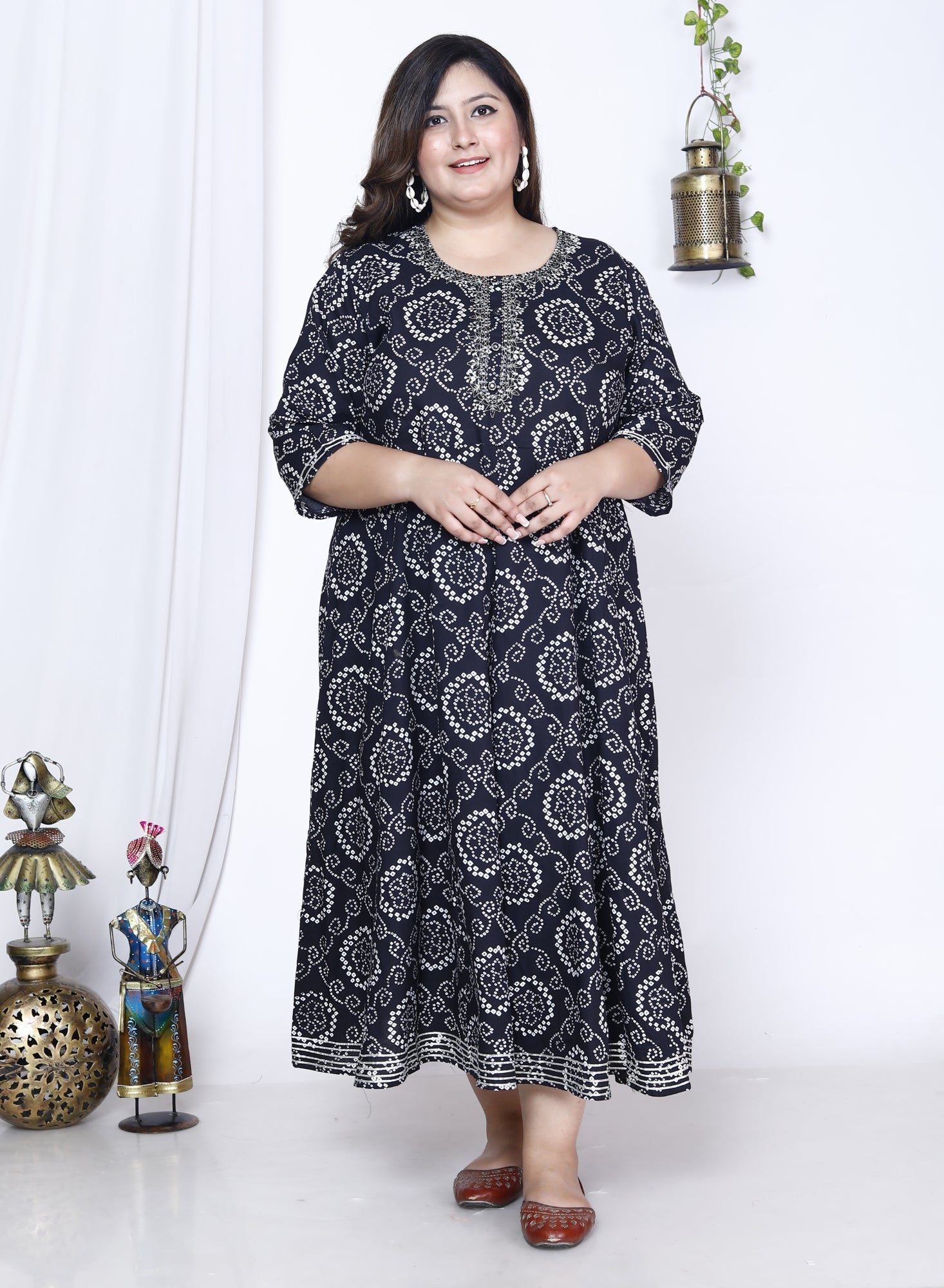  Plus Size Black Bandhani Print Flared Long Kurta