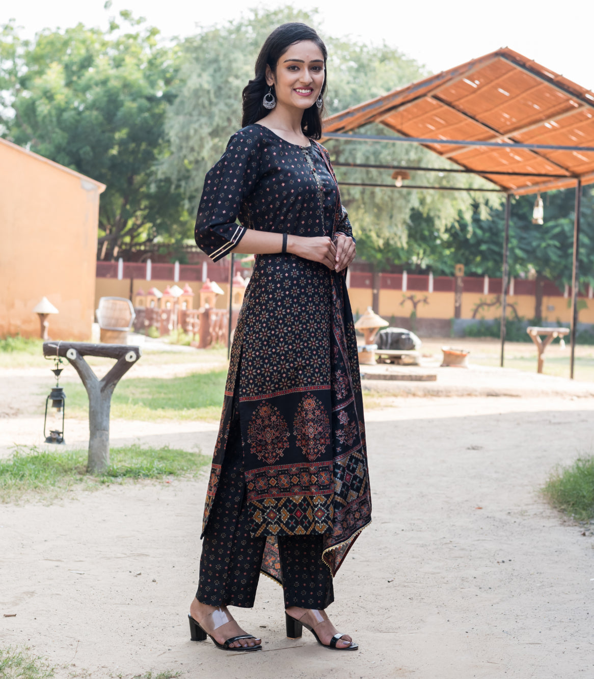 Black Muslin Printed Kurta Pant Set with Dupatta-2284