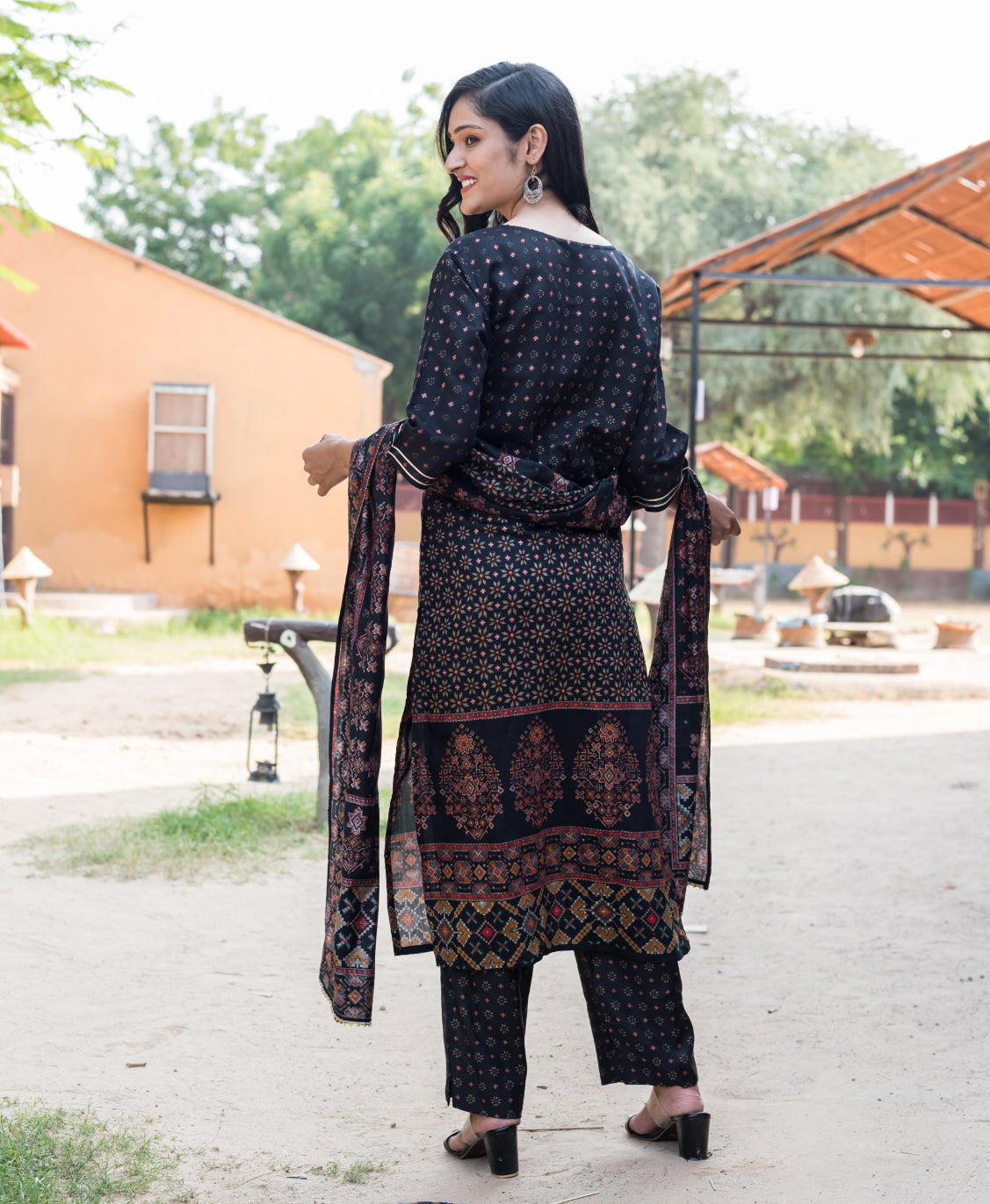 Black Muslin Printed Kurta Pant Set with Dupatta-2284