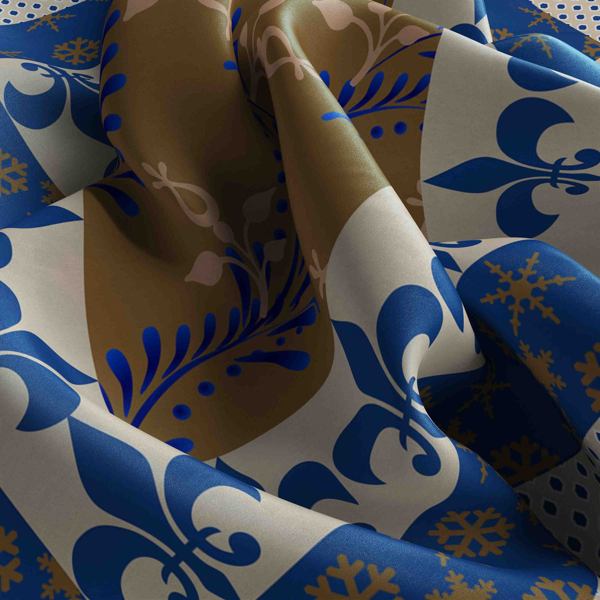 Delft Blue Fleur Silk Bandana Scarf – 50 × 50 cm